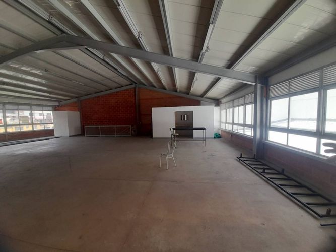 Bodega en arriendo en Calasanz, Medellín, 290 m² · foto 10 de 19