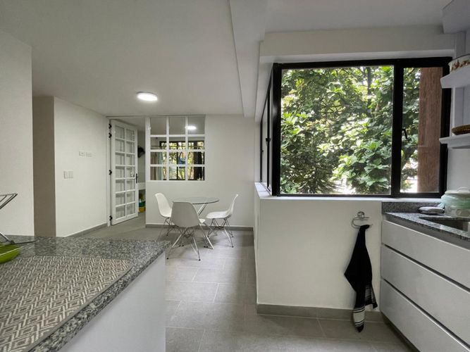 Apartamento de 3 alcobas en venta en Altos Del Poblado, Medellín, 210 m² · foto 8 de 23