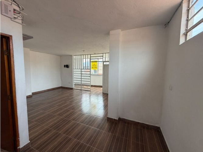 Apartamento de 3 alcobas en arriendo en El Rosario, Medellín, 78 m² · foto 8 de 14