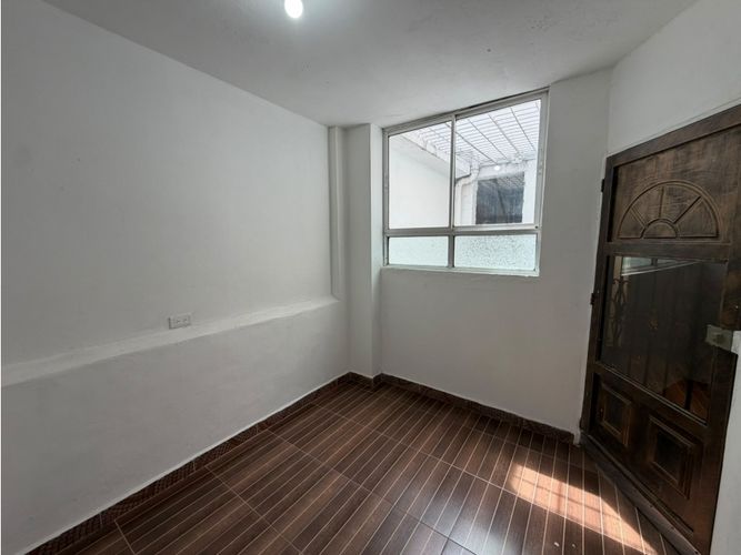 Apartamento de 3 alcobas en arriendo en El Rosario, Medellín, 78 m² · foto 10 de 14