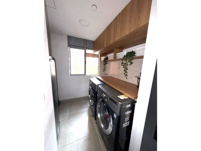 Apartamento en venta en La Abadia, Envigado · foto 3 de 10