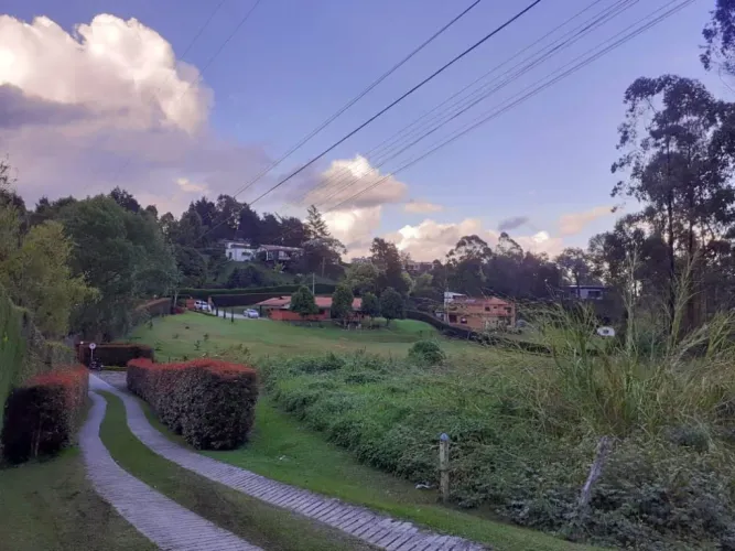 Finca en arriendo en Sajonia, Rionegro, 220 m² · foto 3 de 17