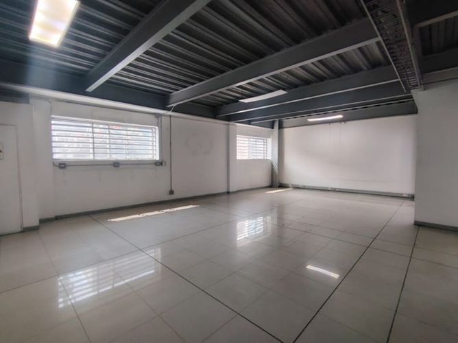 Bodega en venta en Simon Bolivar, Itagüí, 2026 m² · foto 6 de 24