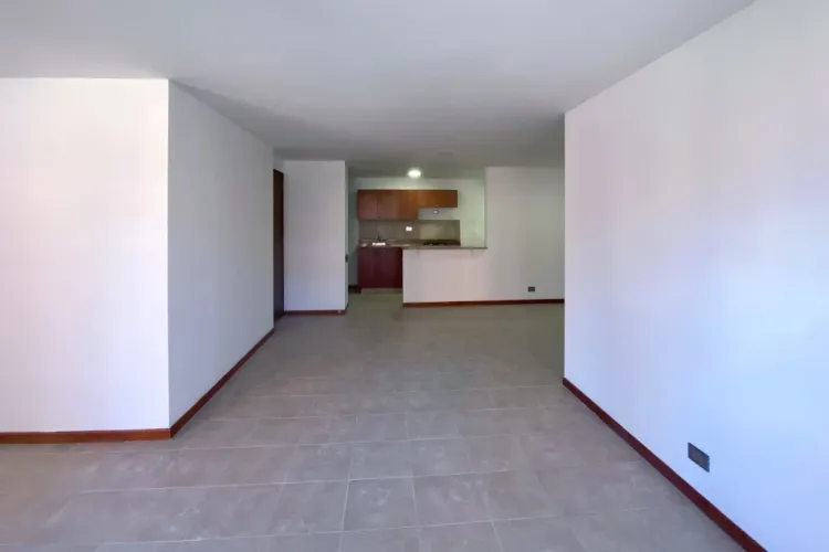 Apartamento de 3 alcobas en arriendo en Patio Bonito, Medellín, 91 m² · foto 7 de 16