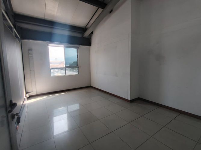 Bodega en venta en Simon Bolivar, Itagüí, 2026 m² · foto 16 de 24