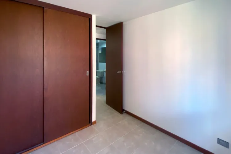 Apartamento de 3 alcobas en arriendo en Patio Bonito, Medellín, 91 m² · foto 14 de 16