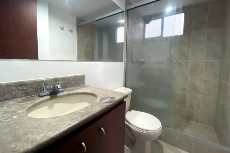 Apartamento de 3 alcobas en arriendo en Patio Bonito, Medellín, 91 m² · foto 16 de 16