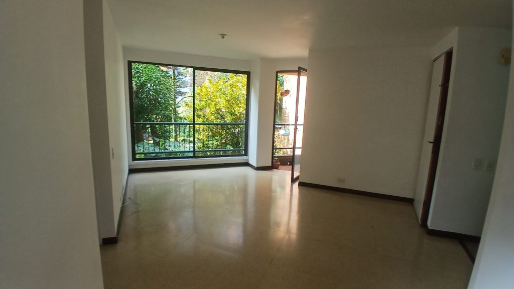 Apartamento en venta en Belén, Medellín · foto 3 de 13