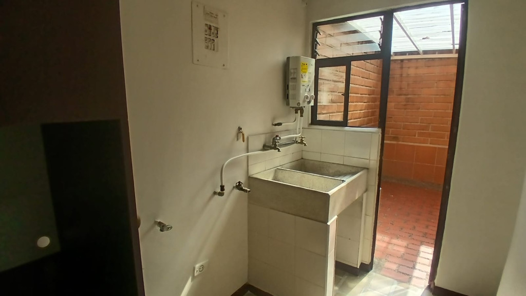 Apartamento en venta en Belén, Medellín · foto 7 de 13