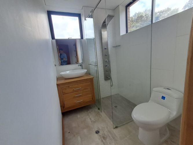 Casa de 5 alcobas en venta en Alcala, Envigado, 582 m² · foto 8 de 23