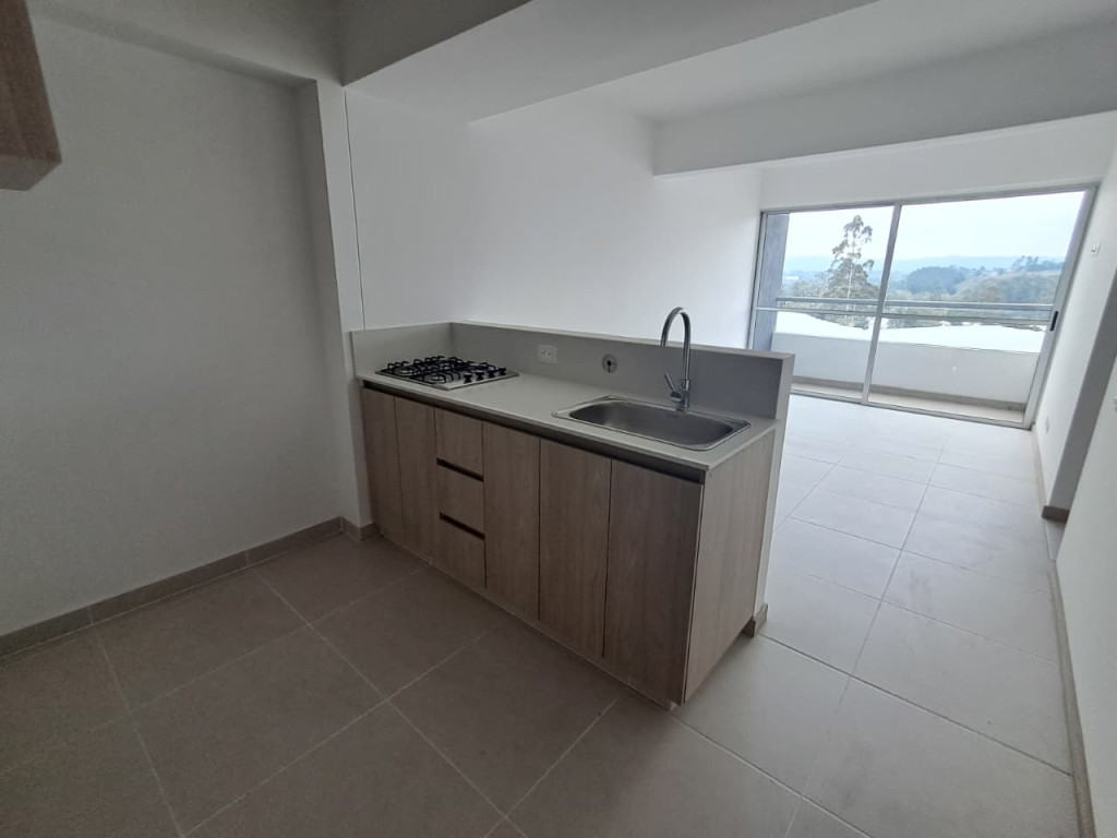 Apartamento en venta en Alcaravanes, Marinilla · foto 2 de 17