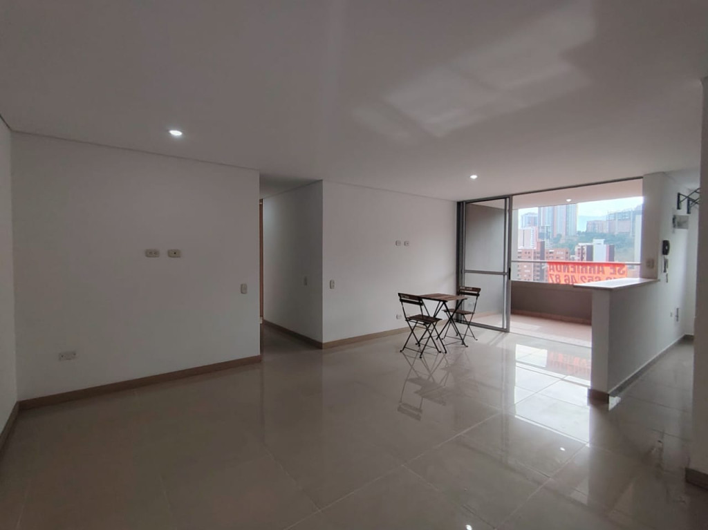 Apartamento en Arriendo en San jose, Sabaneta