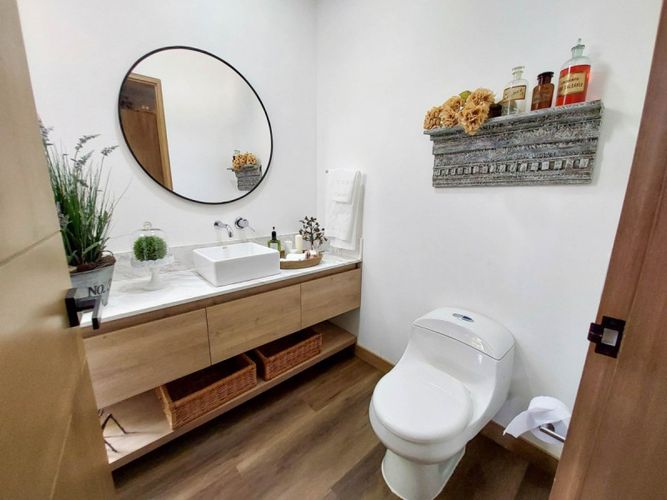 Casa de 3 alcobas en venta en La Convencion, Rionegro, 330 m² · foto 10 de 24