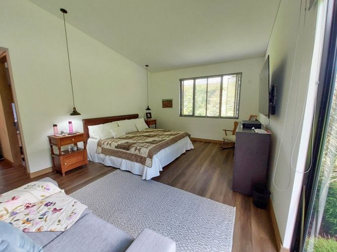 Casa de 3 alcobas en venta en La Convencion, Rionegro, 330 m² · foto 11 de 24