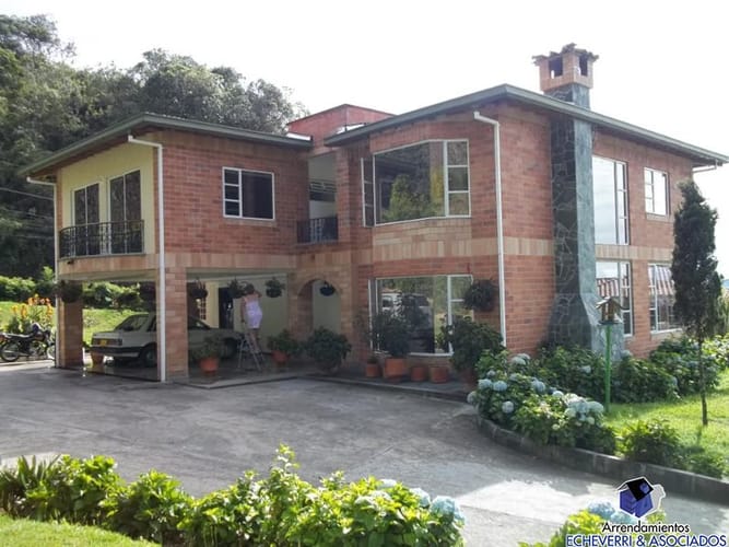 Casa de 6 alcobas en venta en Loma Del Escobero, El Retiro, 1400 m² · foto 5 de 15