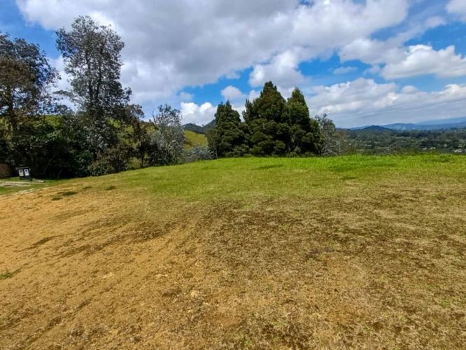 Lote en venta en Pontezuela, Rionegro, 4821 m² · foto 4 de 12