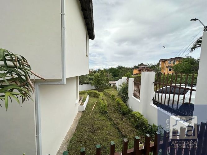 Casa de 5 alcobas en venta en Sotomayor, Bucaramanga, 350 m² · foto 9 de 20