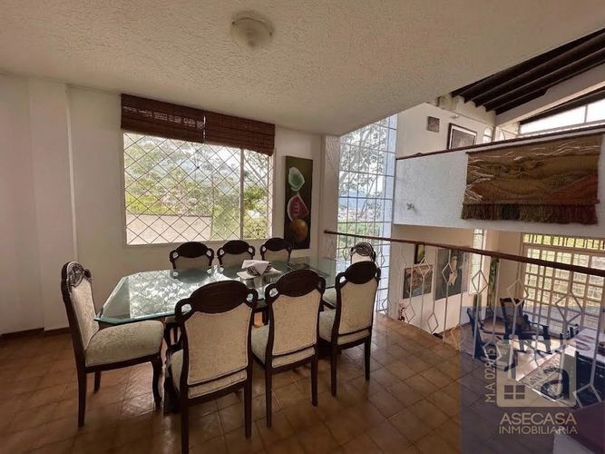 Casa de 5 alcobas en venta en Sotomayor, Bucaramanga, 350 m² · foto 11 de 20