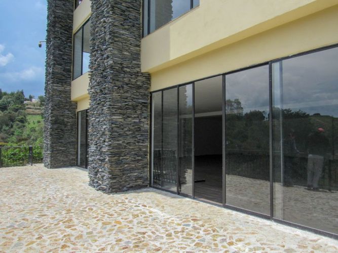 Finca en venta en Guarne, 650 m² · foto 10 de 13