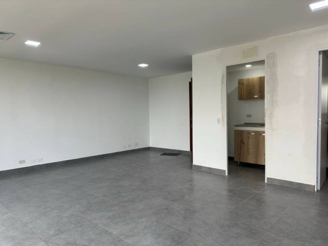 Oficina en venta en Santa María De Los Ángeles, Medellín, 40 m² · foto 3 de 7