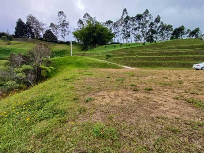 Lote en venta en El Carmin, Rionegro, 3370 m² · foto 2 de 20