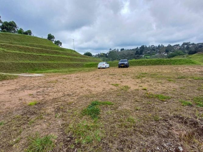 Lote en venta en El Carmin, Rionegro, 3370 m² · foto 10 de 20