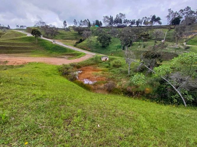 Lote en venta en El Carmin, Rionegro, 3370 m² · foto 13 de 20