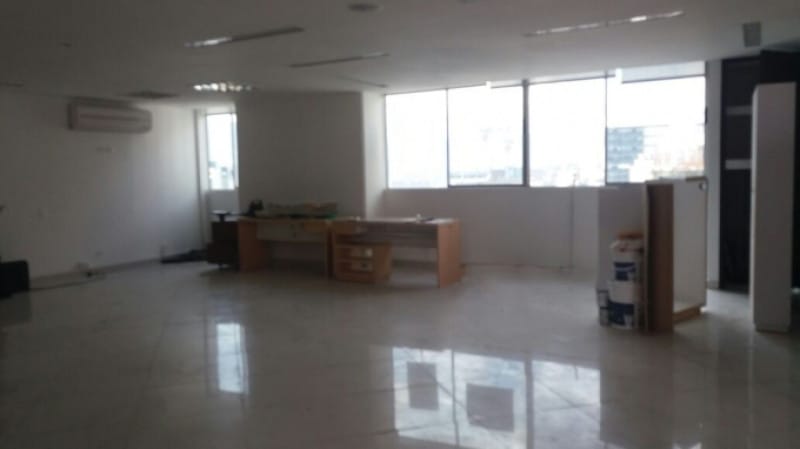 Oficina en venta en El Poblado, Medellín, 97 m² · foto 3 de 5