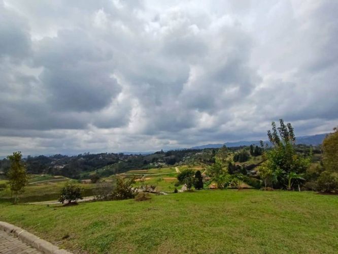 Lote en venta en El Carmin, Rionegro, 3370 m² · foto 18 de 20