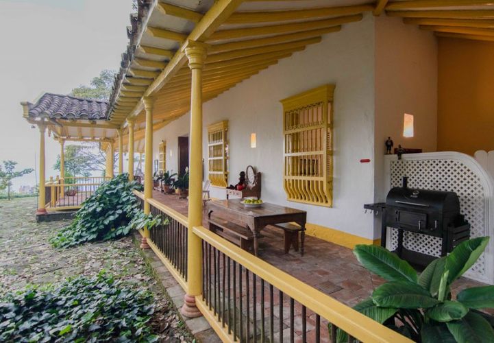 Casa de 5 alcobas en venta en El Poblado, Medellín, 600 m² · foto 4 de 24