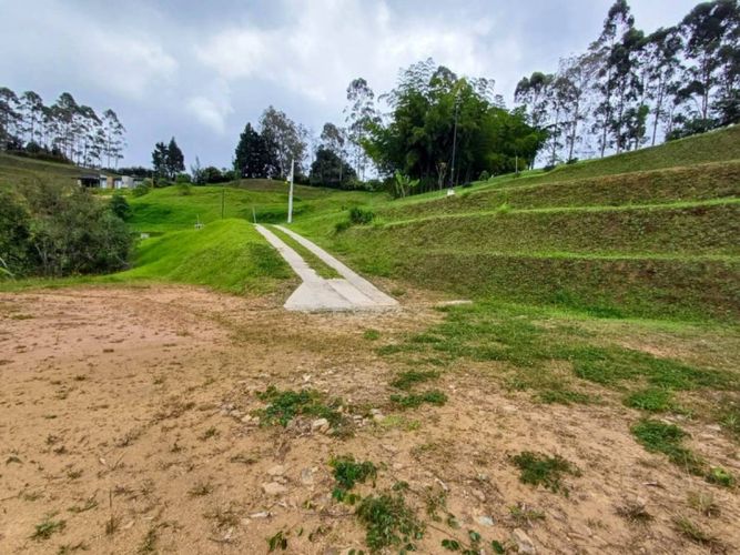 Lote en venta en El Carmin, Rionegro, 3370 m² · foto 19 de 20