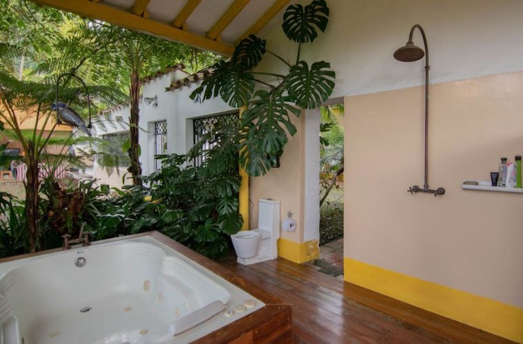 Casa de 5 alcobas en venta en El Poblado, Medellín, 600 m² · foto 17 de 24