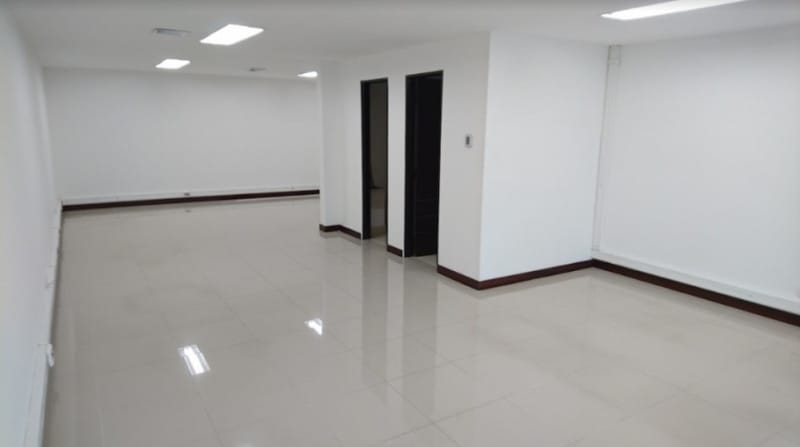Oficina en venta en Aeroparque Juan Pablo Ii, Medellín, 75 m² · foto 2 de 5