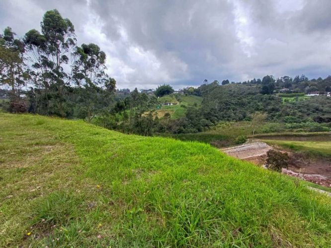 Lote en venta en El Carmin, Rionegro, 2832 m² · foto 7 de 15