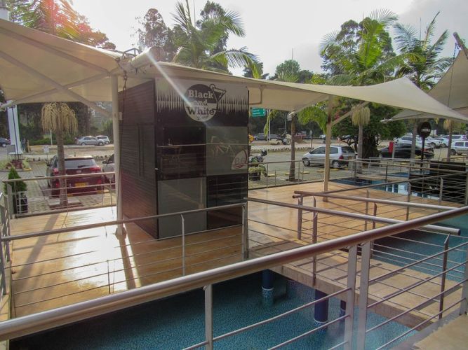 Local en venta en Llano Grande, Rionegro, 57 m² · foto 4 de 5