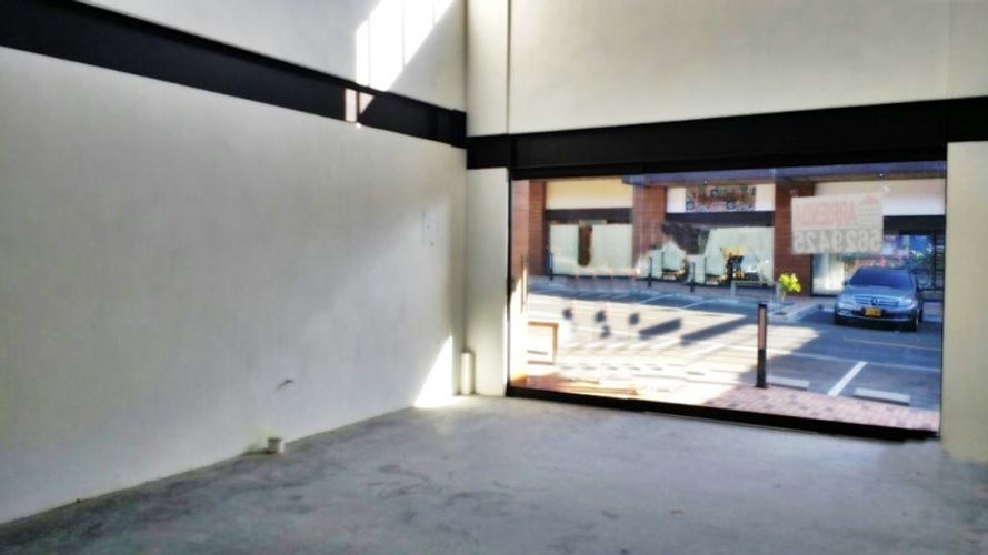 Local en venta en Pontezuela, Rionegro, 40 m² · foto 3 de 9