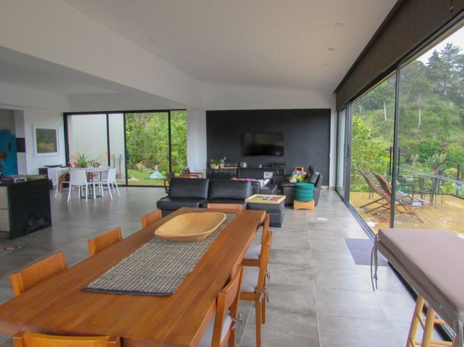 Finca en venta en El Retiro, 440 m² · foto 3 de 16