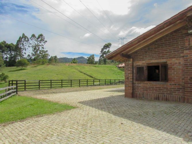 Finca en venta en Los Colegios, Rionegro, 550 m² · foto 15 de 18