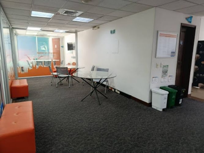 Oficina en arriendo en Lorena, Medellín, 338 m² · foto 4 de 24