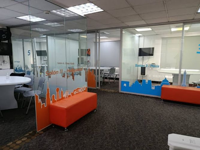 Oficina en arriendo en Lorena, Medellín, 338 m² · foto 5 de 24