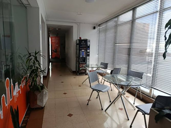 Oficina en arriendo en Lorena, Medellín, 338 m² · foto 8 de 24