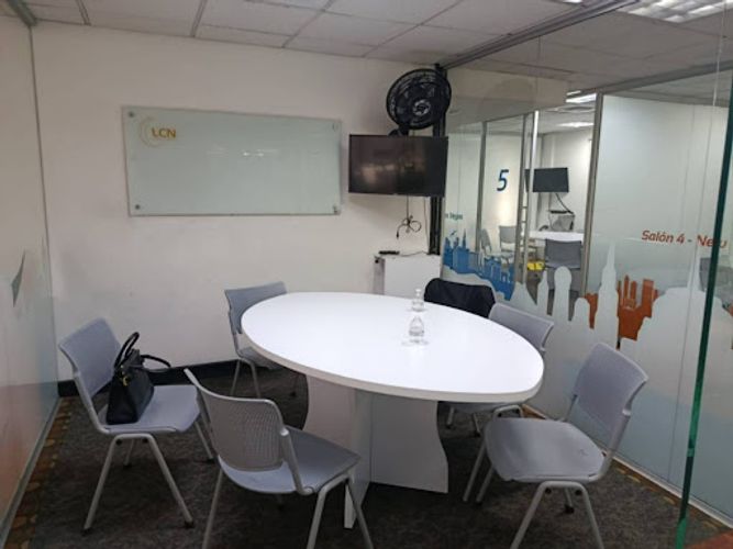 Oficina en arriendo en Lorena, Medellín, 338 m² · foto 13 de 24