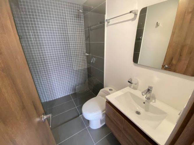 Apartamento de 2 alcobas en arriendo en Zona Industrial No. 1, Envigado, 75 m² · foto 8 de 17
