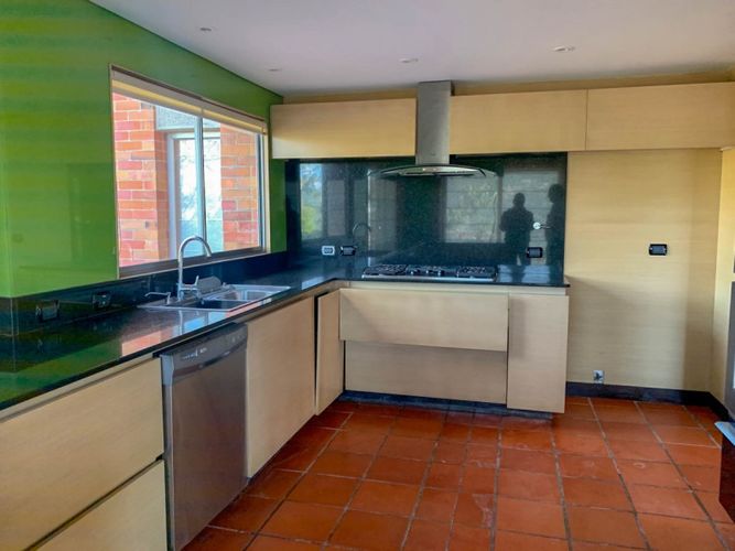 Casa de 3 alcobas en venta en El Carmen, El Retiro, 322 m² · foto 6 de 12