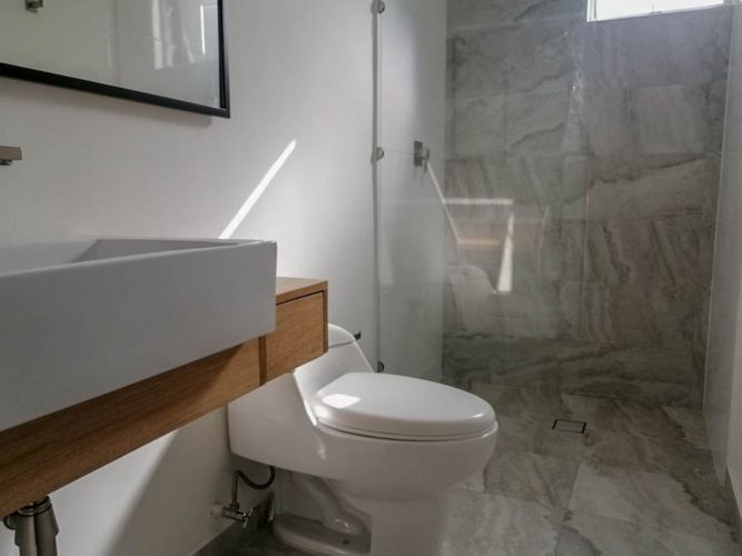 Apartamento de 3 alcobas en venta en El Poblado, Medellín, 185 m² · foto 4 de 17
