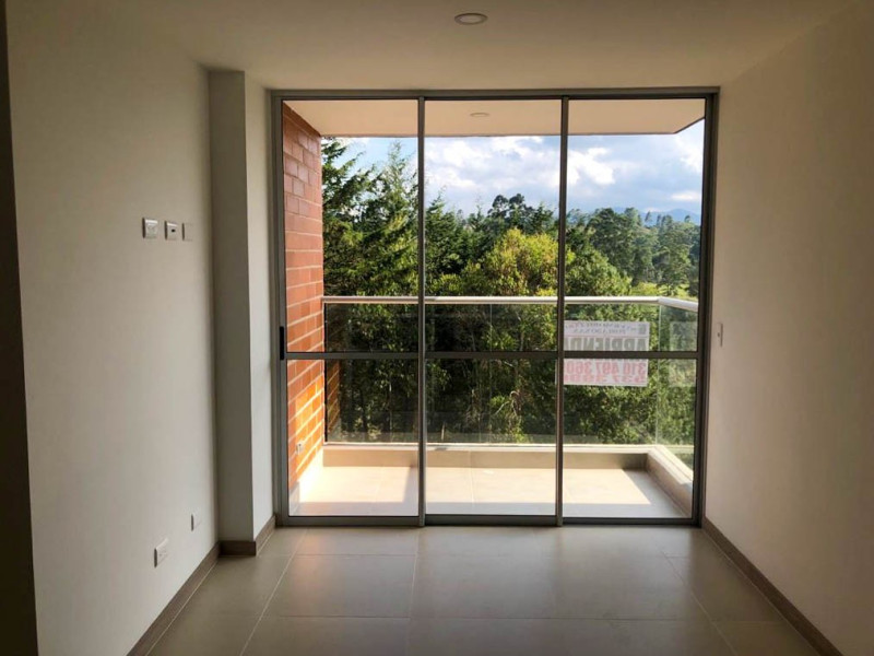 Apartamento en arriendo en Santa Ana, Rionegro · foto 3 de 11