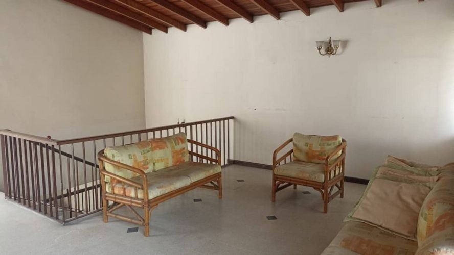 Casa de 4 alcobas en venta en Simon Bolivar, Medellín, 260 m² · foto 10 de 18