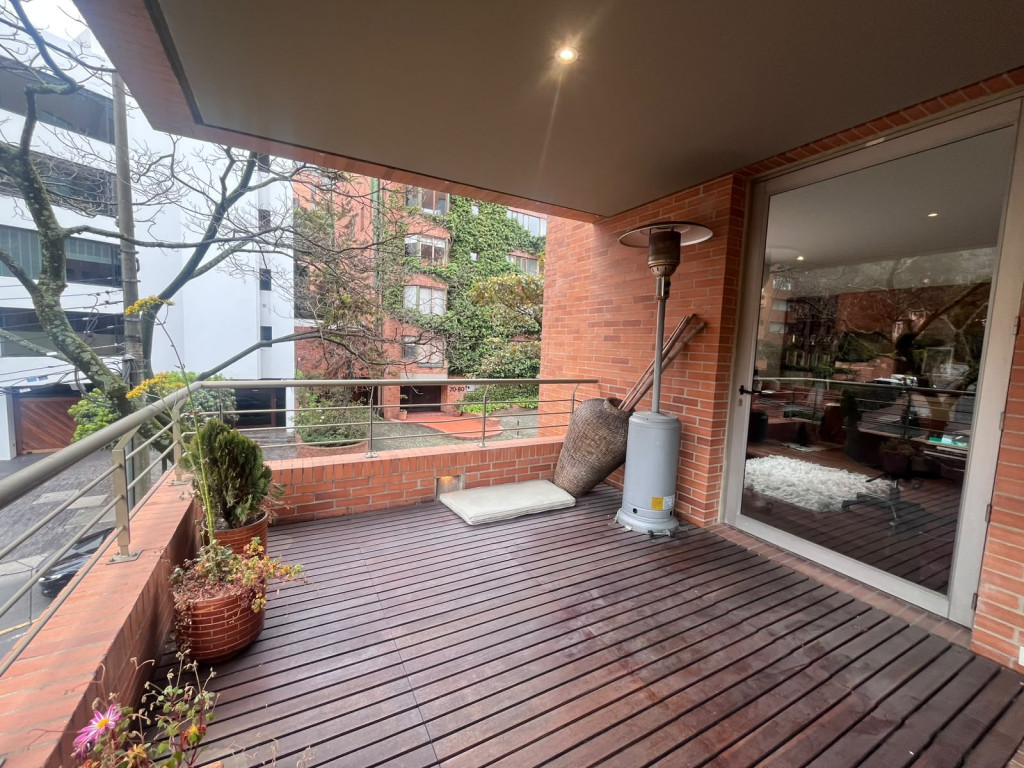 Apartamento en venta en Los Rosales, Bogotá · foto 18 de 19