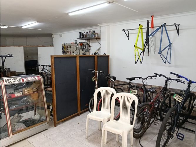 Local en venta en Conquistadores, Medellín, 70 m² · foto 5 de 13