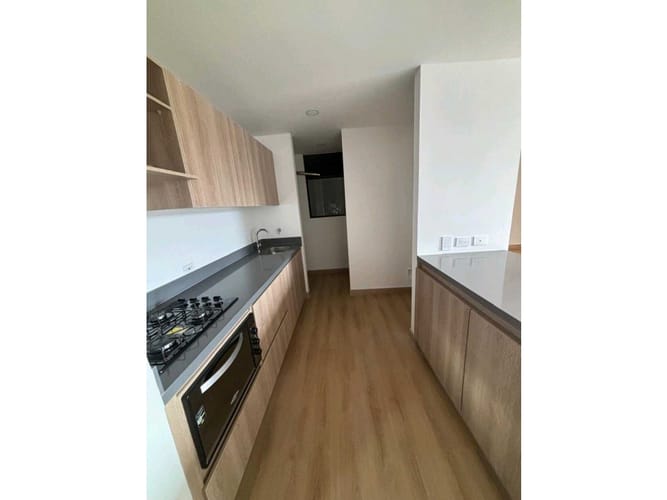 Apartaestudio en venta en San Nicolas, La Ceja, 44 m² · foto 3 de 8
